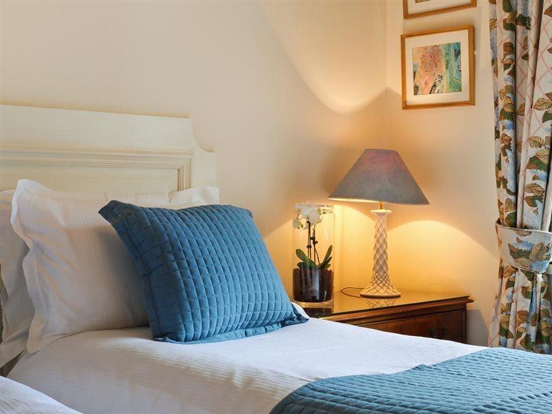 10 Curzon Street By Mansley Apartment London Ngoại thất bức ảnh