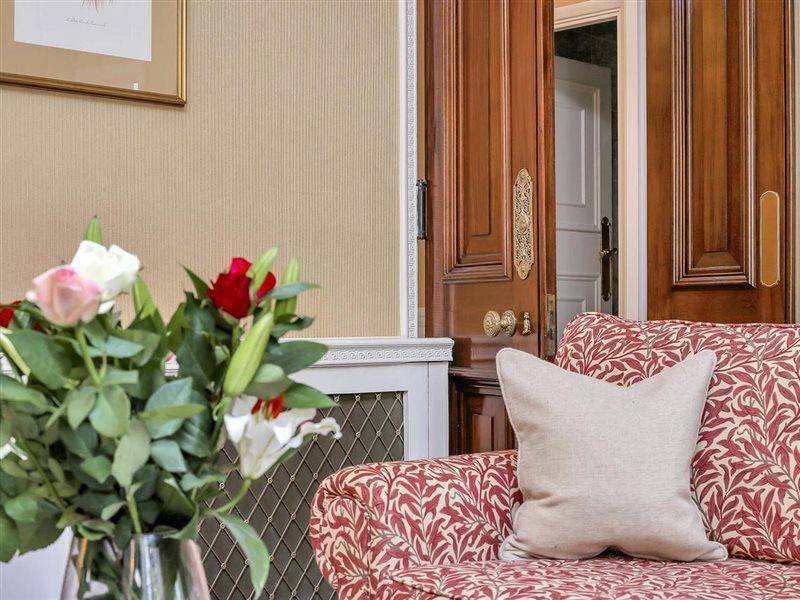 10 Curzon Street By Mansley Apartment London Ngoại thất bức ảnh
